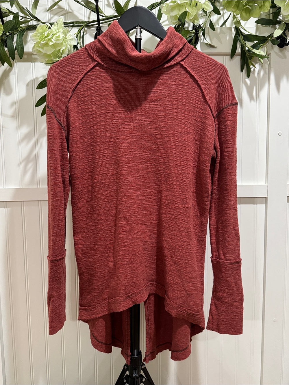 #321 WE THE FREE Rust Red Cowl Neck Sweater Hi-Low & Split Back S